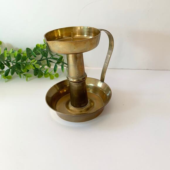 Vintage Brass Gold Candle Holder 6" with Handle - Picture 3 of 4